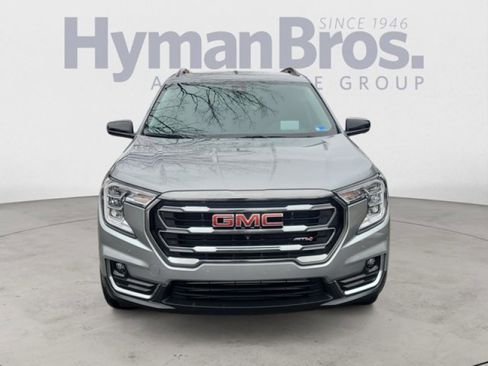 Used 2023 GMC Terrain AT4 w/ Tech Package image 8