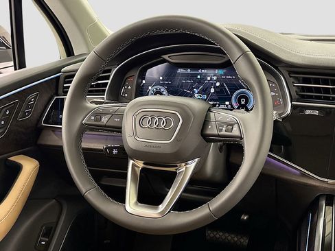 New 2025 Audi Q7 3.0T Premium Plus image 18