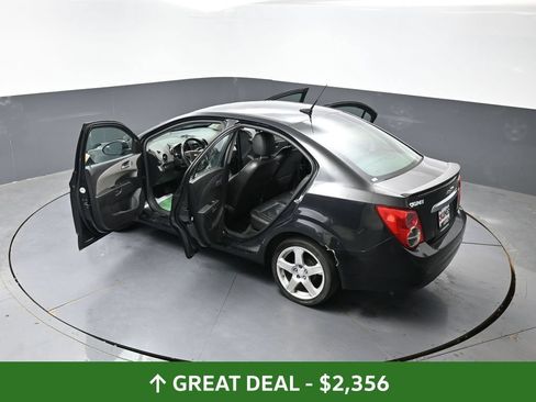 Used 2014 Chevrolet Sonic LTZ FWD image 59