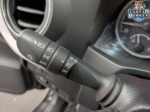 Used 2023 Toyota Tacoma SR5 w/ Technology Package AWD/4WD image 19
