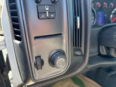Used 2018 GMC Sierra 2500 4x4 Double Cab w/ Sierra Convenience Package image 25