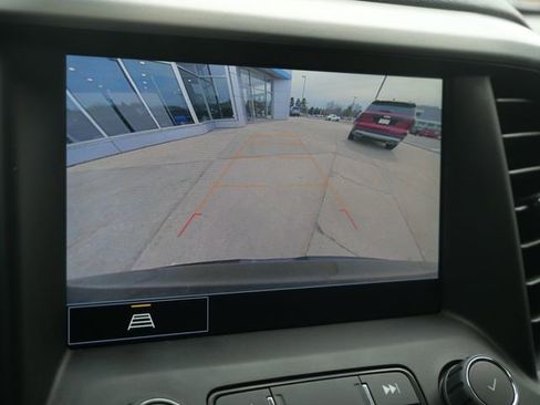 Used 2023 GMC Acadia SLT w/ Elevation Edition image 31