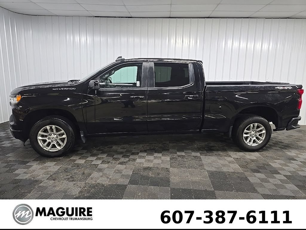 Used 2023 Chevrolet Silverado 1500 RST AWD/4WD image 5