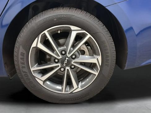 Used 2024 Kia Forte LXS w/ LXS Technology Package FWD image 29