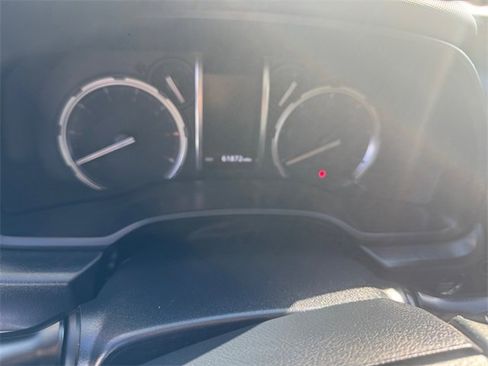 Used 2021 Toyota 4Runner TRD Off-Road Premium image 17