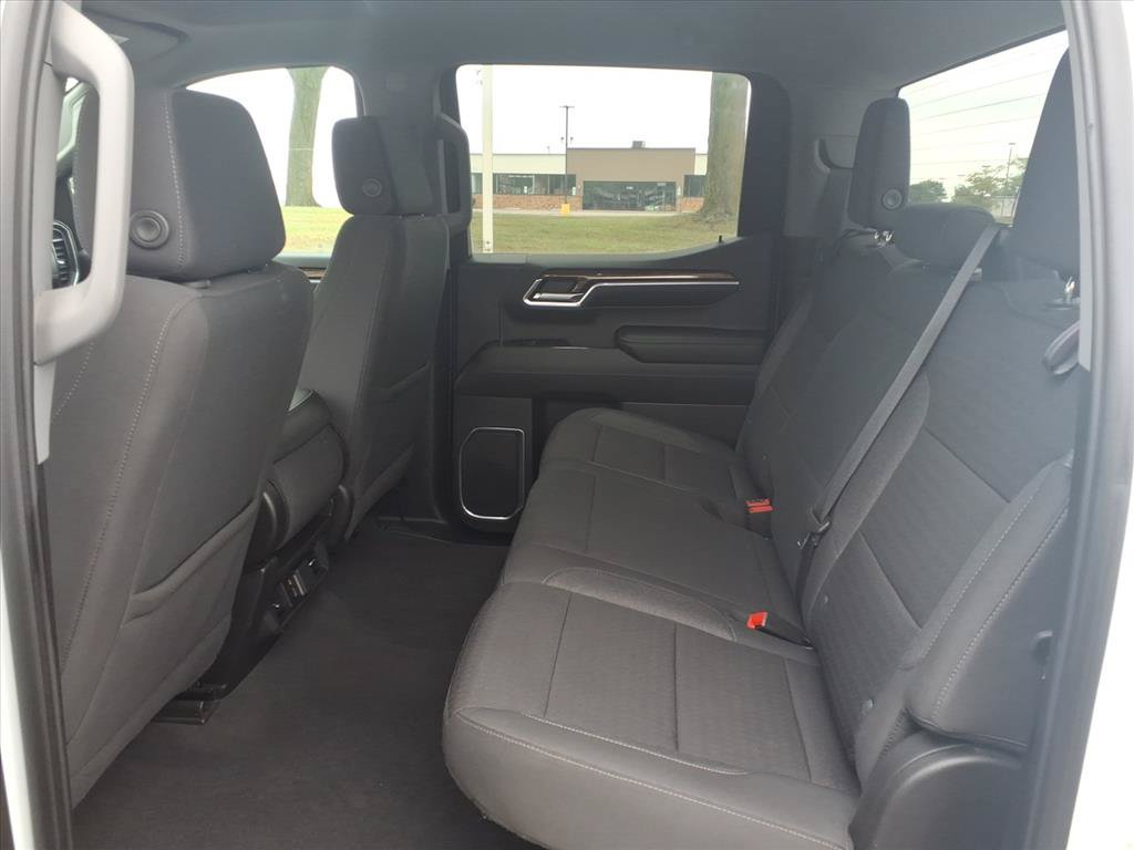 Used 2022 GMC Sierra 1500 SLE w/ Enhanced Capability Package AWD/4WD image 28