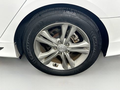 Used 2018 Hyundai Sonata Sport FWD image 11