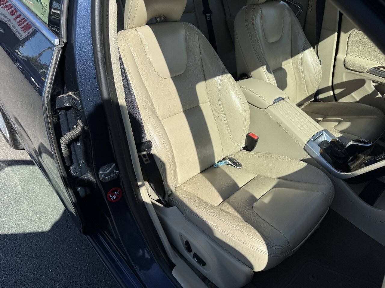 Used 2014 Volvo S60 T5 AWD/4WD image 17