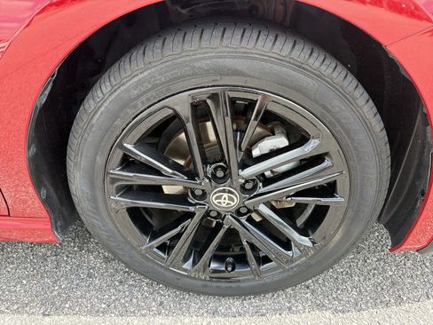 Certified 2025 Toyota Camry SE FWD image 22