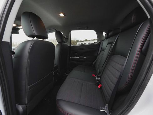 New 2025 Mitsubishi Outlander Sport SE image 27