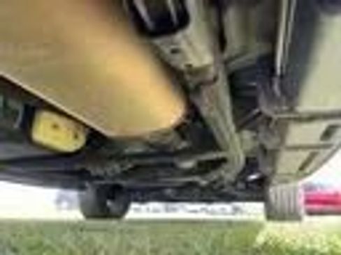 Used 2011 GMC Yukon Denali image 16