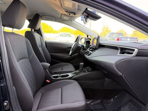 Used 2024 Toyota Corolla LE w/ LE Convenience Package image 24