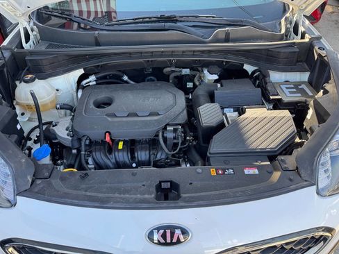 Used 2022 Kia Sportage LX image 23