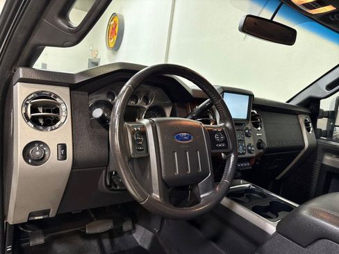 Used 2014 Ford F450 Lariat w/ Lariat Ultimate Package image 18