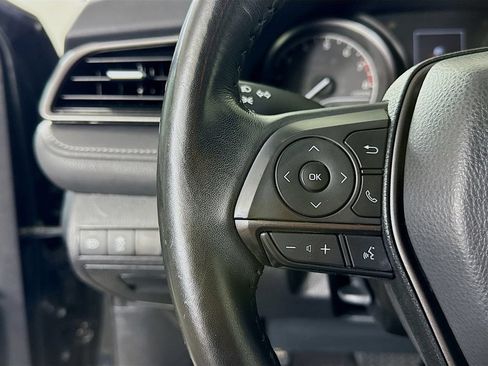 Certified 2022 Toyota Camry SE FWD image 20