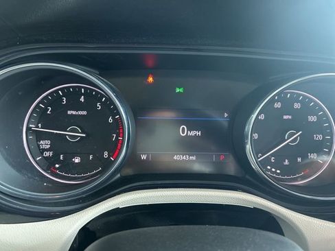 Used 2021 Buick Encore GX Preferred w/ Cold Weather Comfort Package image 10