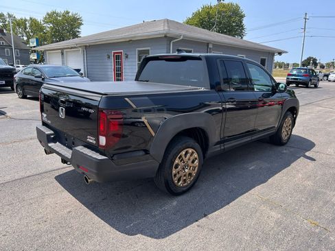Used 2021 Honda Ridgeline Sport image 3