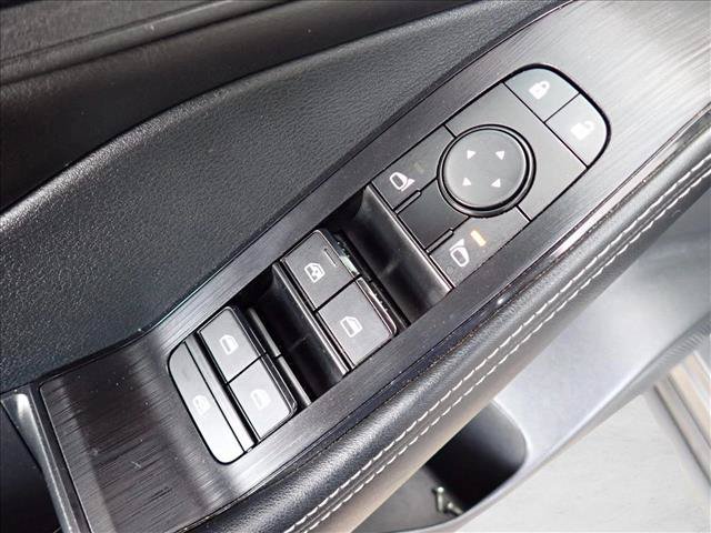 Used 2024 Nissan Rogue SV w/ SV Premium Package FWD image 16