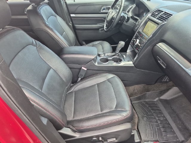 Used 2017 Ford Explorer Sport AWD/4WD image 26