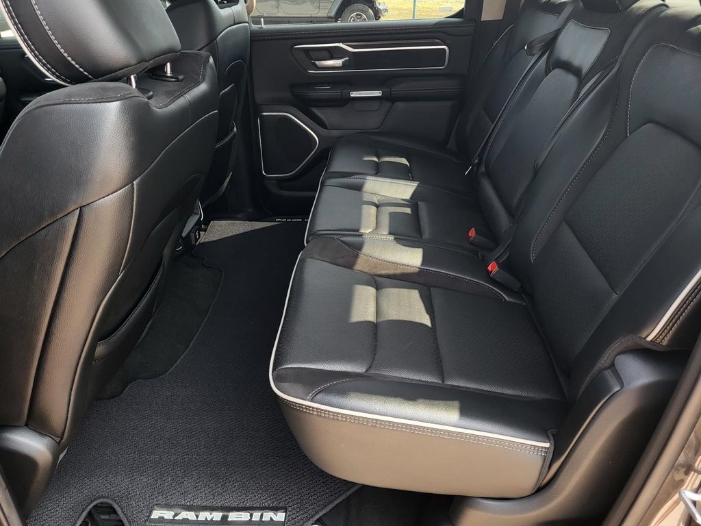 Used 2021 RAM 1500 Laramie w/ Laramie Southwest Edition AWD/4WD image 14