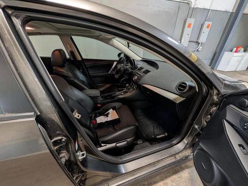 Used 2010 MAZDA MAZDA3 s Grand Touring FWD image 29