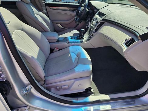 Used 2013 Cadillac CTS Luxury AWD/4WD image 32
