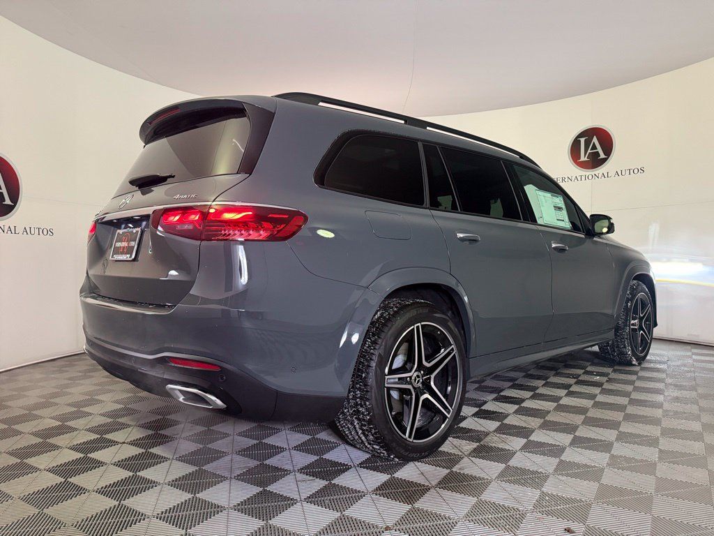 Used 2026 Mercedes-Benz GLS 450 4MATIC image 8