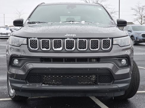 Used 2023 Jeep Compass Latitude w/ Convenience Group image 12