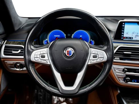Used 2018 BMW ALPINA B7 xDrive AWD/4WD image 47