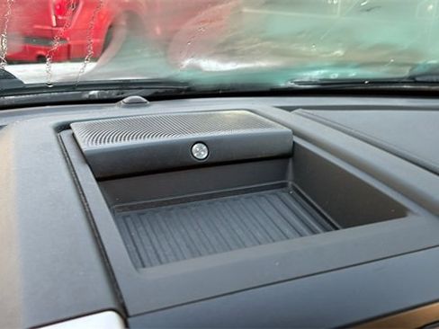 Used 2020 Ford F150 Lariat w/ Equipment Group 502A Luxury image 19