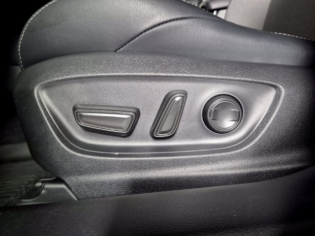 Certified 2025 Toyota Corolla XSE FWD image 16