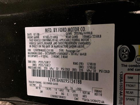 Used 2009 Ford Mustang Premium image 33