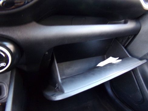 Used 2023 Hyundai Venue Limited FWD image 25
