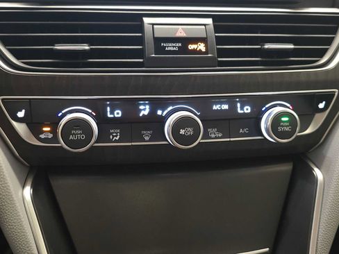 Used 2018 Honda Accord EX-L image 14