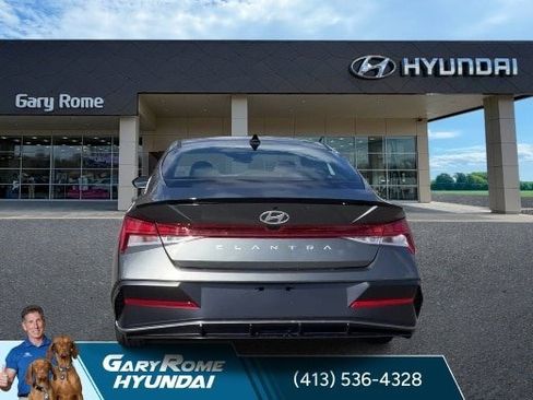New 2026 Hyundai Elantra SEL Sport Premium FWD image 7