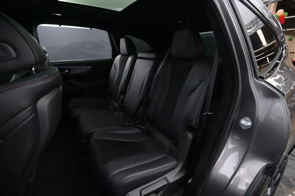 Used 2022 Acura MDX A-Spec AWD/4WD image 45