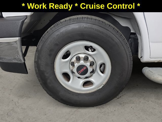 Used 2025 GMC Savana 2500 w/ Driver Convenience Package RWD image 9