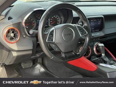 Used 2022 Chevrolet Camaro LT RWD image 13