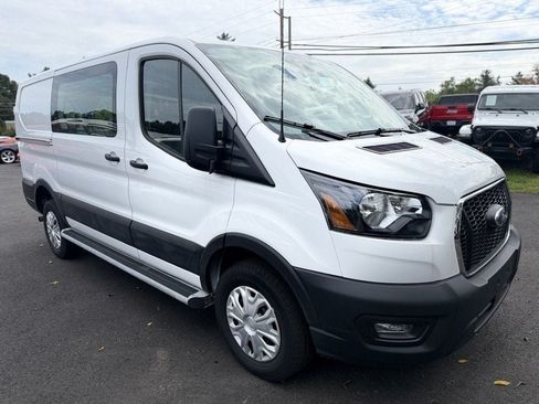 Used 2025 Ford Transit 250 Low Roof w/ Exterior Upgrade Package RWD image 2