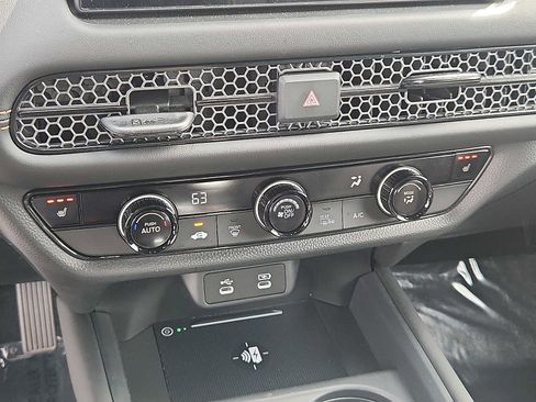 Certified 2026 Honda HR-V Sport image 15