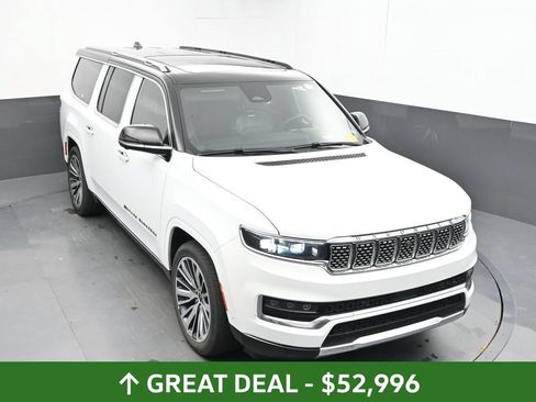 Used 2024 Jeep Grand Wagoneer L Series III AWD/4WD image 27