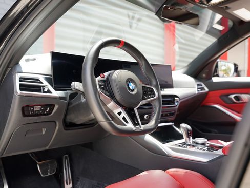 Used 2025 BMW M3 Competition AWD/4WD image 16