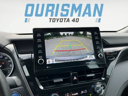 Used 2023 Toyota Camry XLE FWD image 22