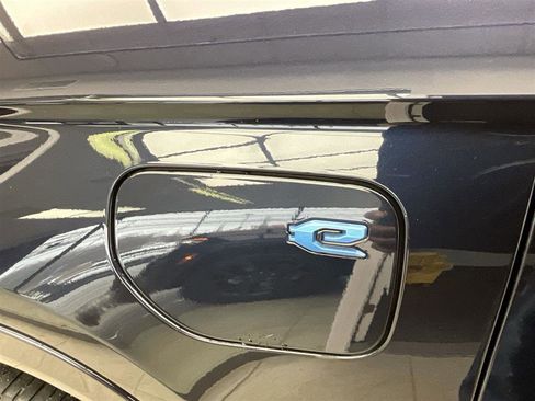 Used 2024 Jeep Grand Cherokee Limited 4xe image 29