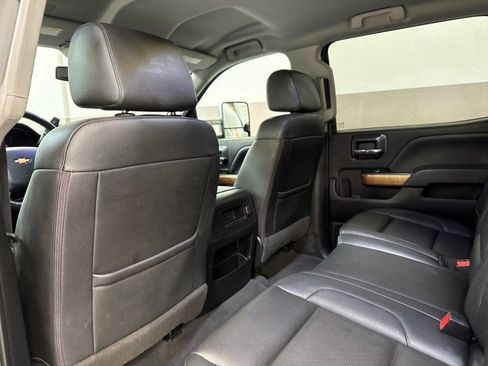 Used 2019 Chevrolet Silverado 3500 LTZ w/ Duramax Plus Package image 35