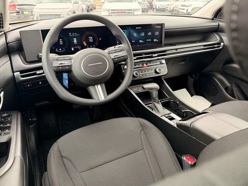 New 2026 Hyundai Tucson SE image 6