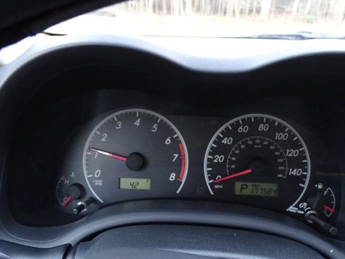 Used 2013 Toyota Corolla LE image 19