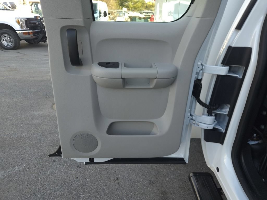 Used 2012 Chevrolet Silverado 3500 W/T AWD/4WD image 20