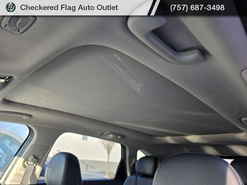 Used 2022 Kia Sorento SX image 9