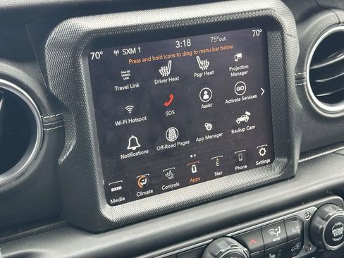 Used 2023 Jeep Wrangler Unlimited Sahara w/ Cold Weather Group AWD/4WD image 31